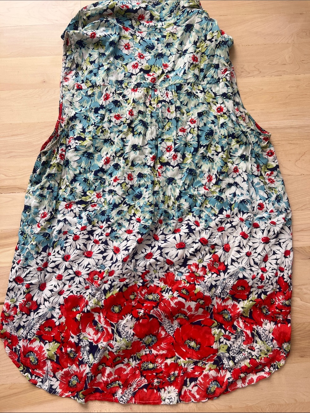 Anthropology Floral Sleeveless V-Neck Blouse - Red, Blue, White - Picture 5 of 5